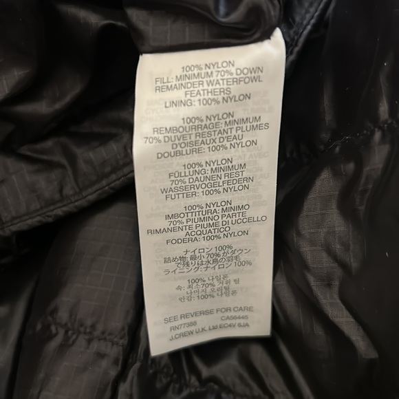 j.Crew down coast size XL🍎🍇🍎🍏 - Picture 4 of 4